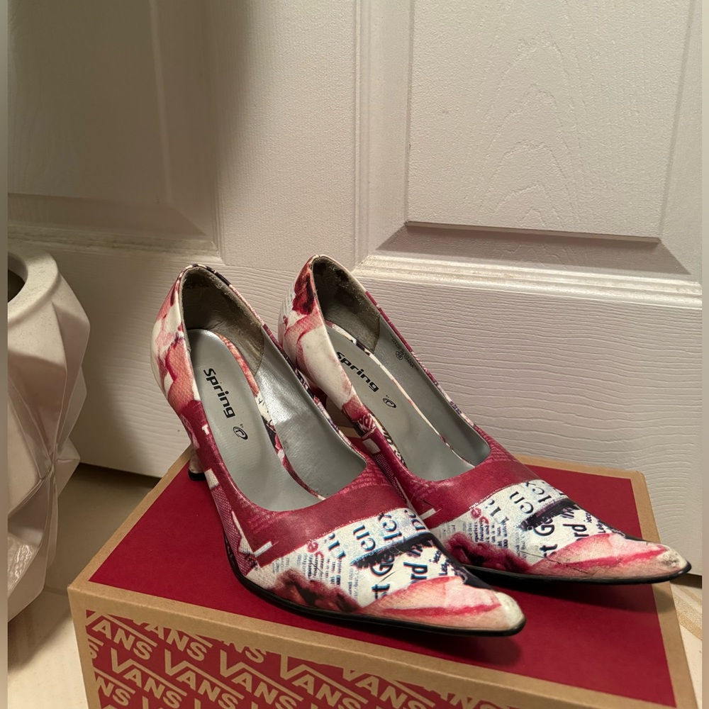 Call it Spring Vintage Print Pump Size 9